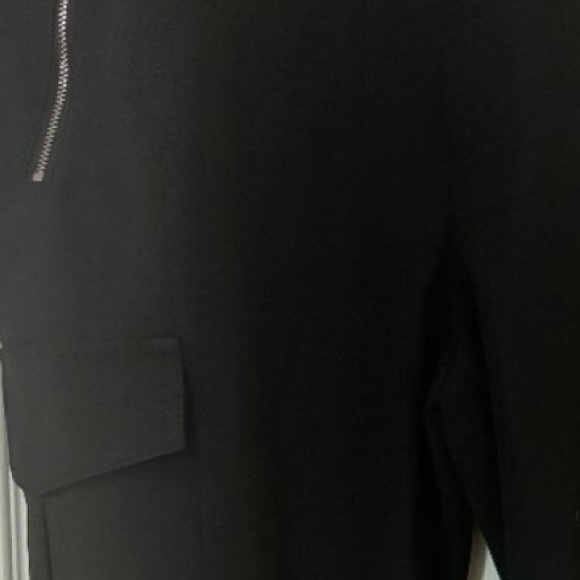 Athleta endless cargo pants black - Picture 2 of 8